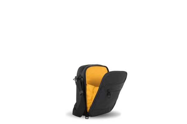 BANDOLERA CARAMELO NEWMAN NEGRO 231.427-01