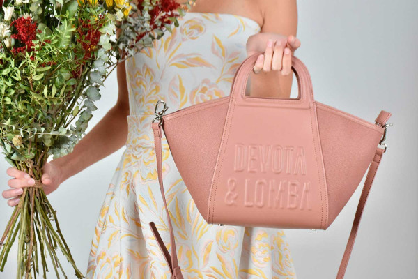 BOLSO / BANDOLERA DEVOTA & LOMBA HANG MAQUILLAJE 150.307-02