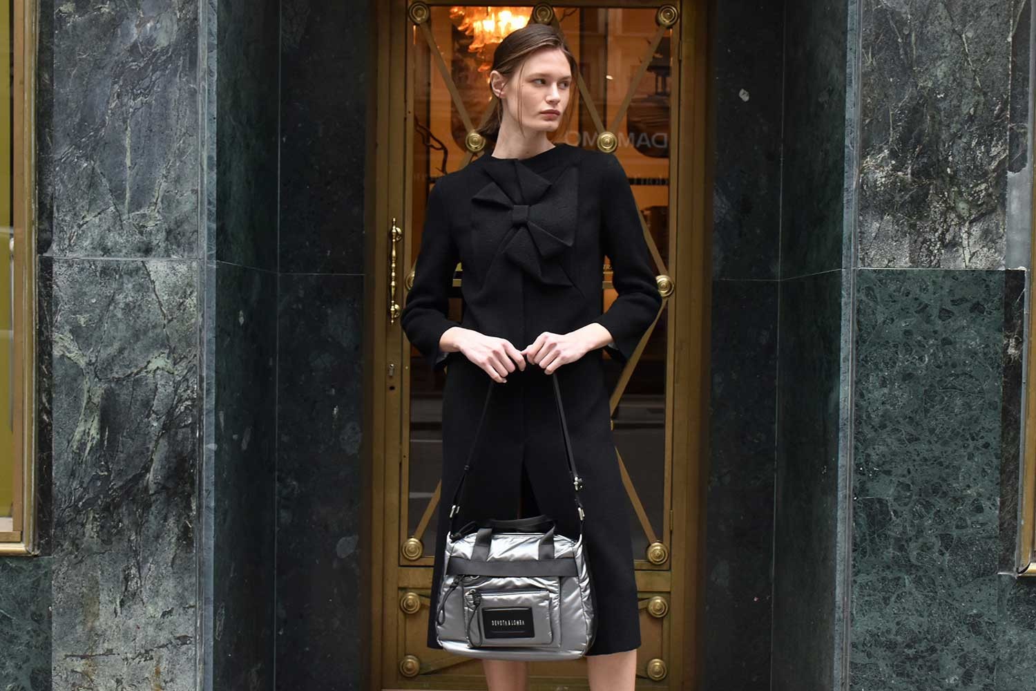 BOLSO / BANDOLERA DEVOTA & LOMBA SUNRISE PLOMO 251.466-02