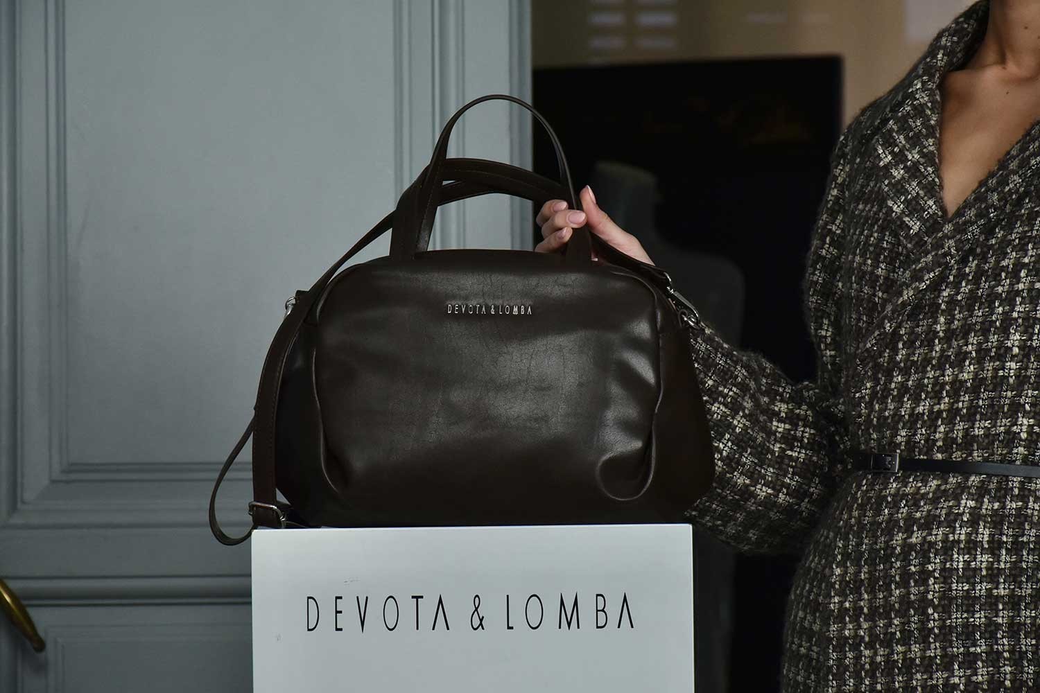 BOLSO / BANDOLERA DEVOTA & LOMBA NOIR NEGRO 160.802-02